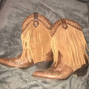 Fringe cowgirl boots